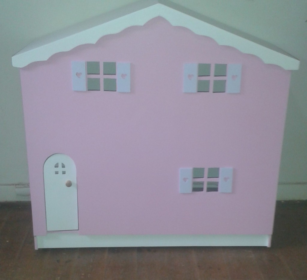 Our small and large houses look like this on the reverse side